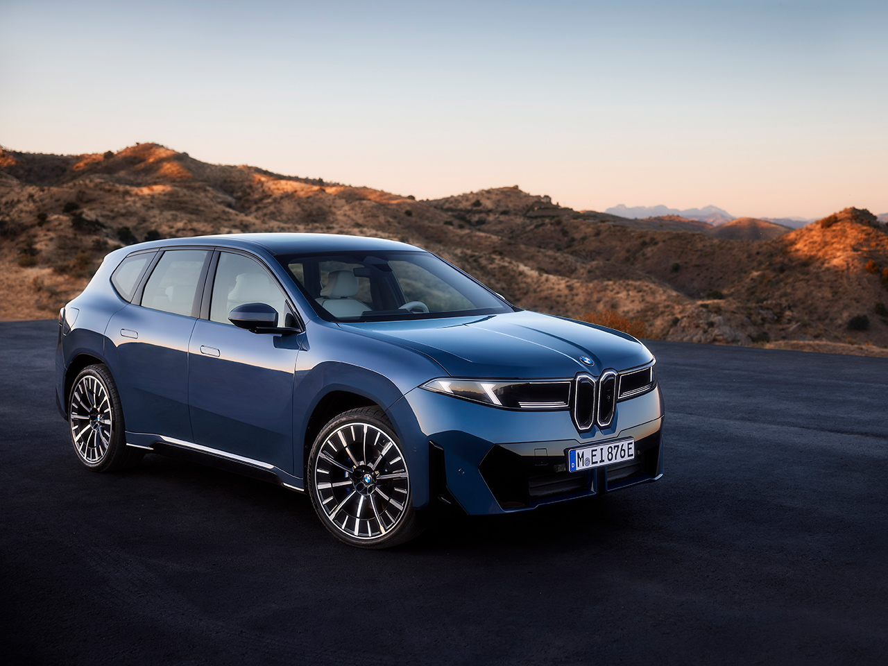 BMW iX3
